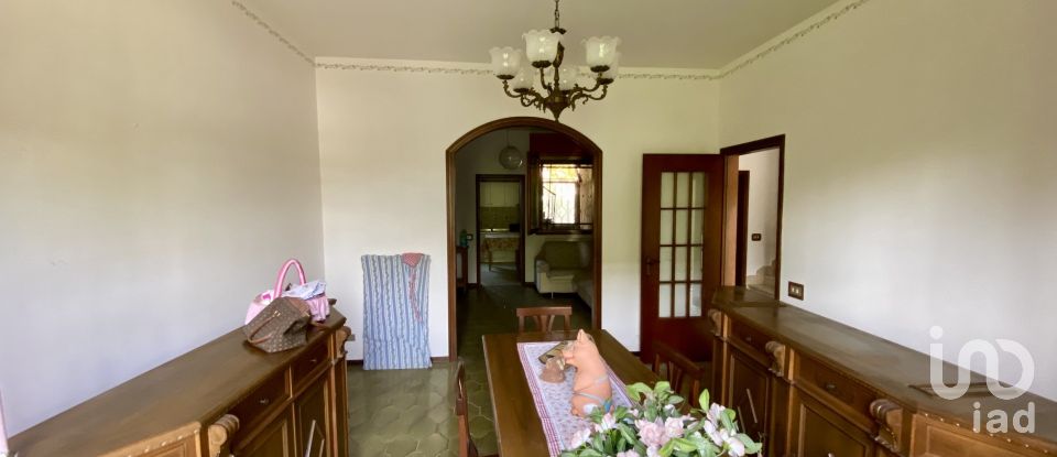 Traditional house 7 rooms of 160 m² in Novi di Modena (41016)