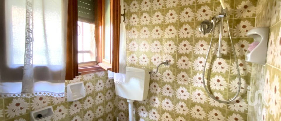 Traditional house 7 rooms of 160 m² in Novi di Modena (41016)