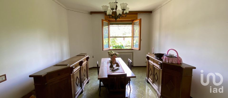 Traditional house 7 rooms of 160 m² in Novi di Modena (41016)