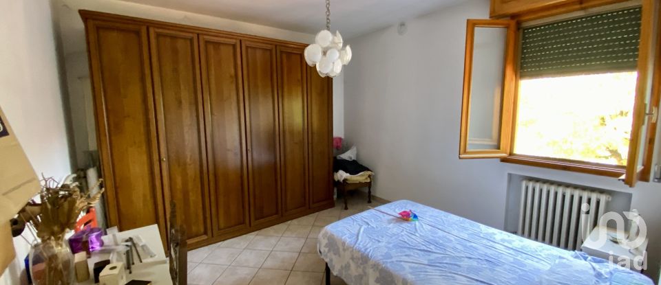 Traditional house 7 rooms of 160 m² in Novi di Modena (41016)