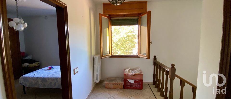 Traditional house 7 rooms of 160 m² in Novi di Modena (41016)