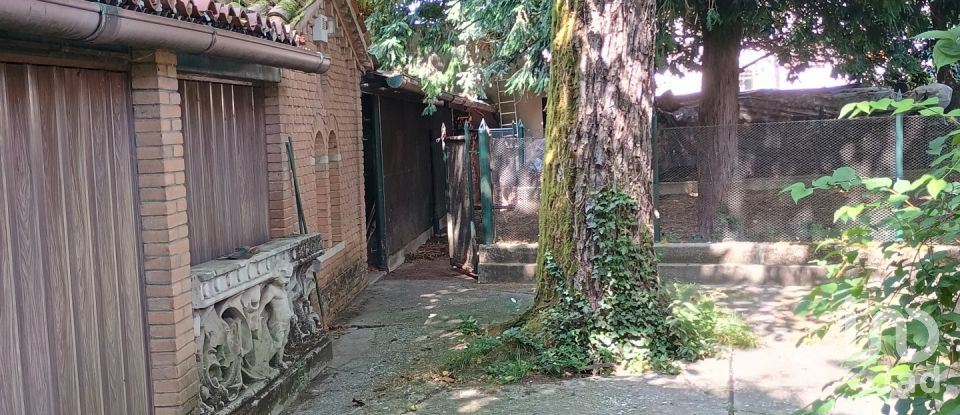 Barn conversion 13 rooms of 441 m² in Vicenza (36100)