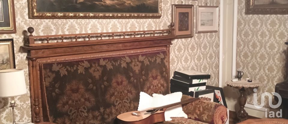 Barn conversion 13 rooms of 441 m² in Vicenza (36100)