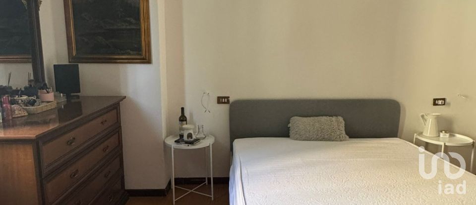 Apartment 5 rooms of 100 m² in Milano (20136)