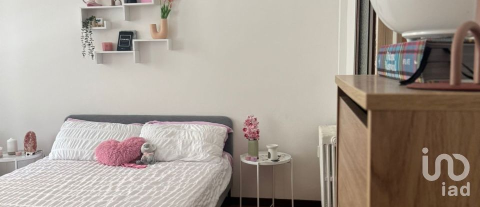 Apartment 5 rooms of 100 m² in Milano (20136)