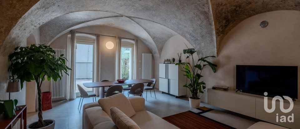 Casa indipendente 7 locali di 196 m² in Castiglione delle Stiviere (46043)