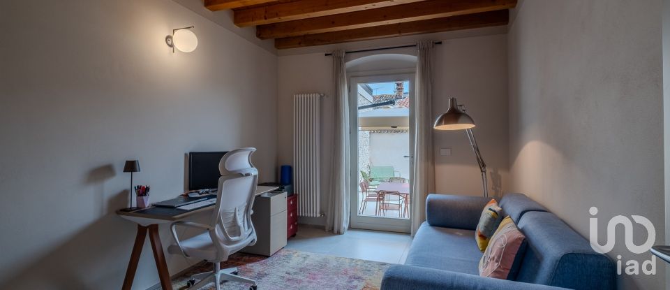 Casa indipendente 7 locali di 196 m² in Castiglione delle Stiviere (46043)