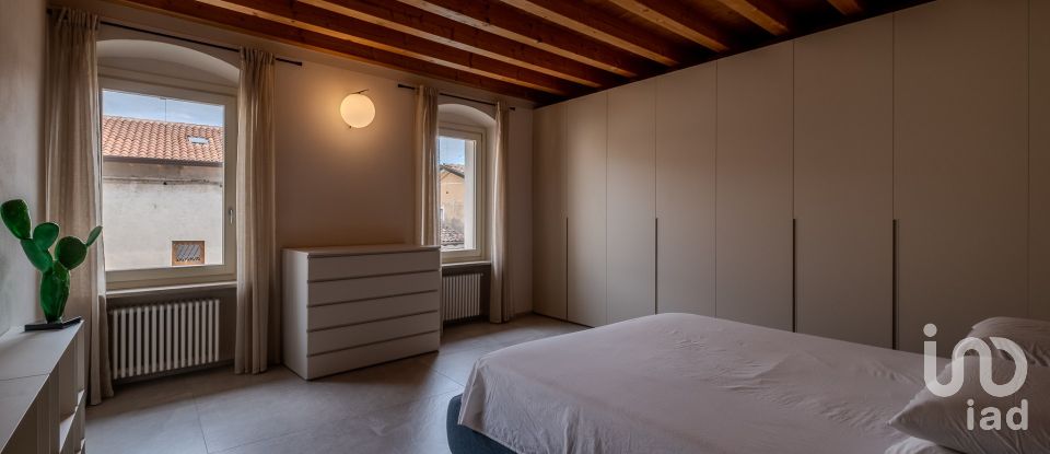 Casa indipendente 7 locali di 196 m² in Castiglione delle Stiviere (46043)