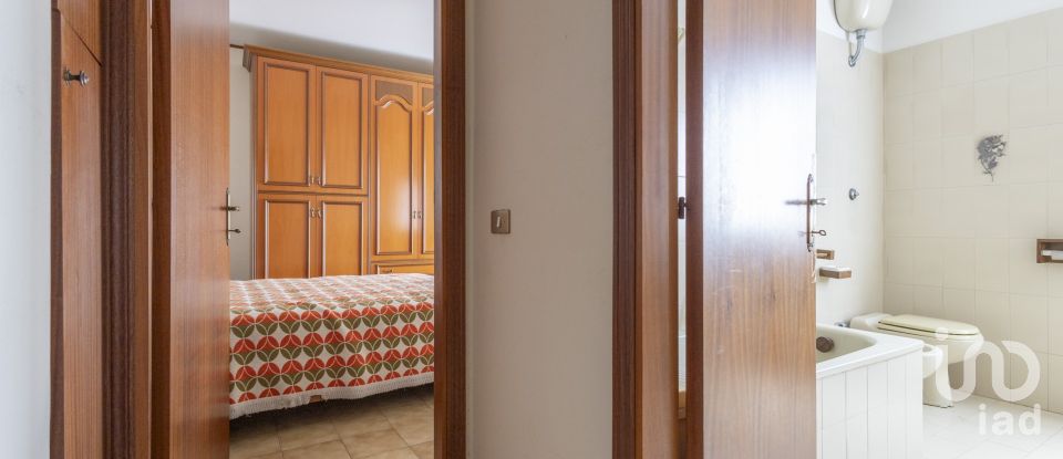 Four-room apartment of 99 m² in Rosora (60030)