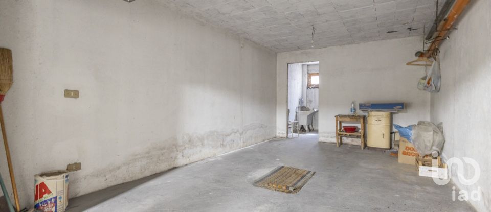 Four-room apartment of 99 m² in Rosora (60030)