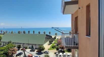 Bilocale di 65 m² a Savona (17100)