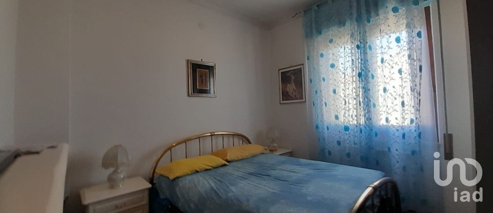Bilocale di 65 m² a Savona (17100)