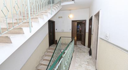 Apartment 7 rooms of 115 m² in Genova (16149)