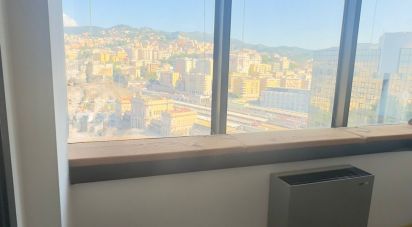 Laboratorio di 50 m² in Genova (16131)