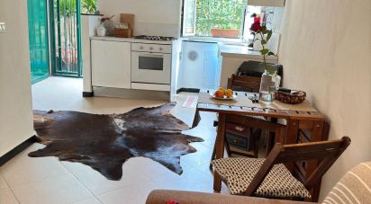 Trilocale di 70 m² a Genova (16167)