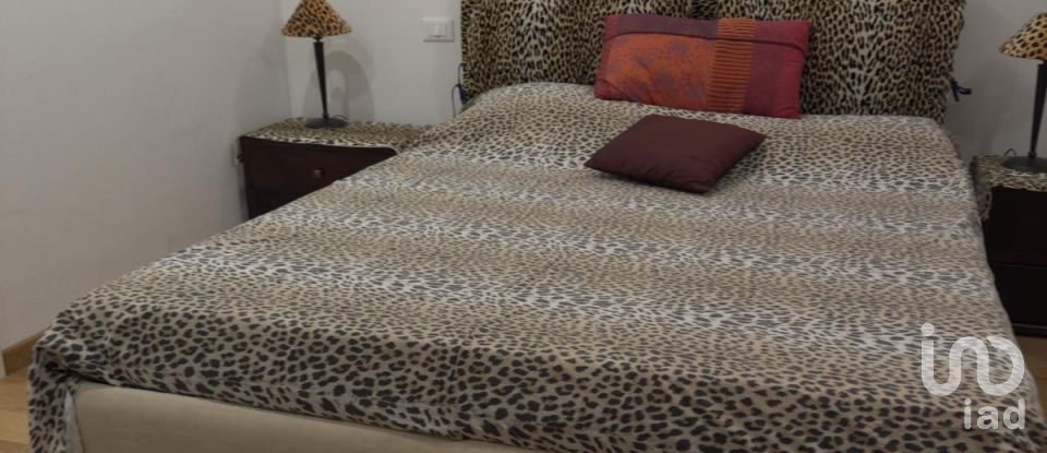 Trilocale di 70 m² a Genova (16167)