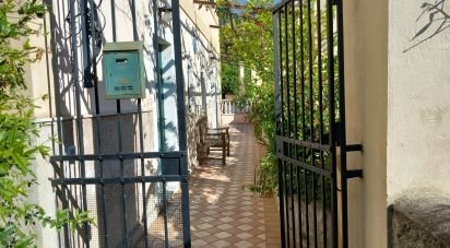 Villa Bifamiliare 5 locali di 158 m² a Savona (17100)