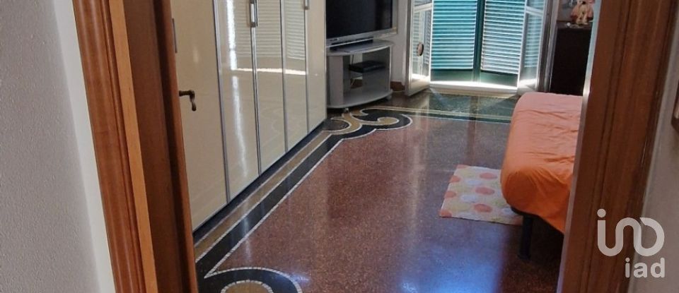 Appartamento 5 locali di 110 m² a Genova (16151)
