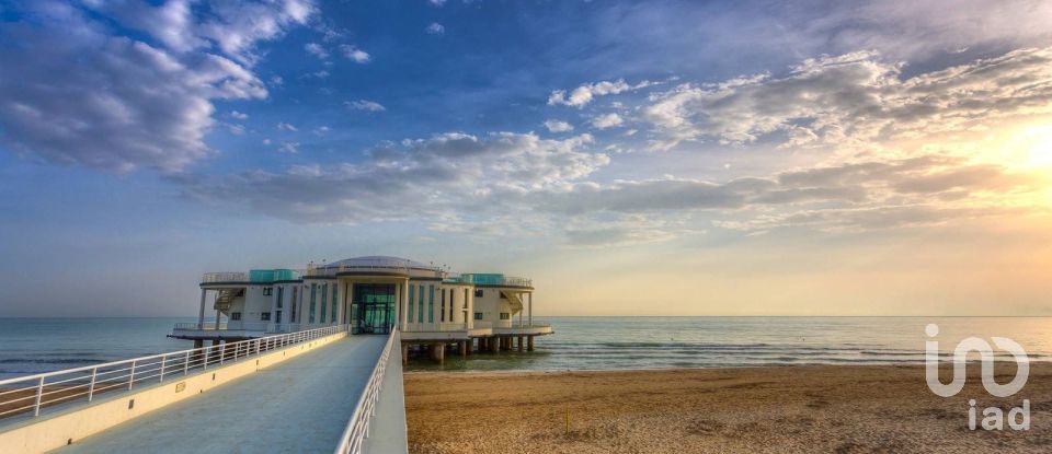 Hotel 3 * di 1.064 m² in Senigallia (60019)