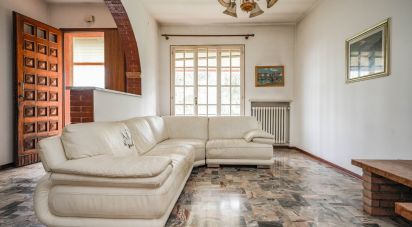 Villa Bifamiliare 4 locali di 195 m² in Migliaro (44020)