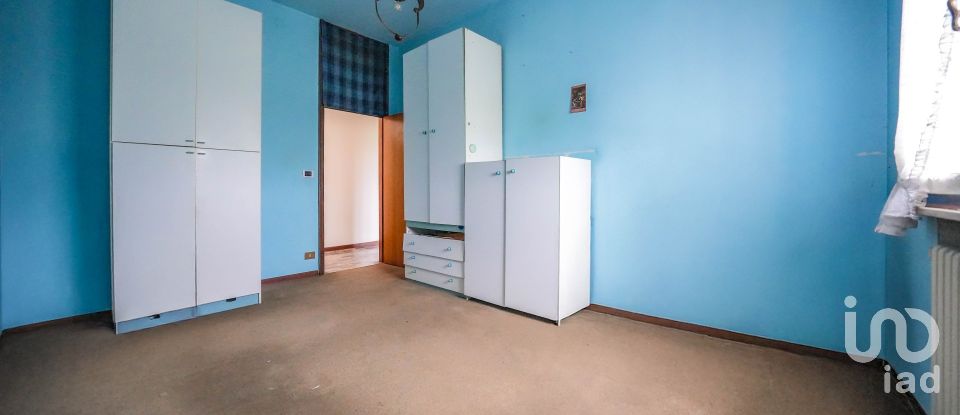 House boat 4 rooms of 195 m² in Migliaro (44020)