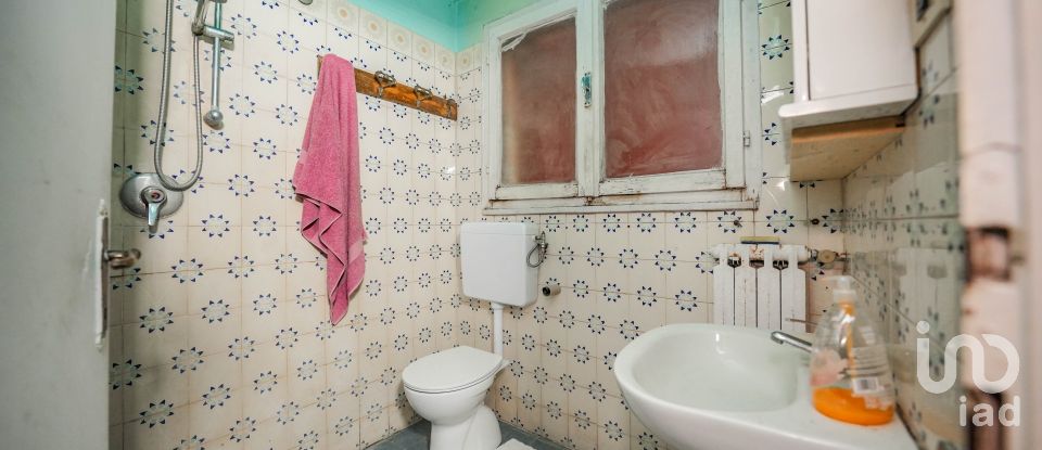 House boat 4 rooms of 195 m² in Migliaro (44020)