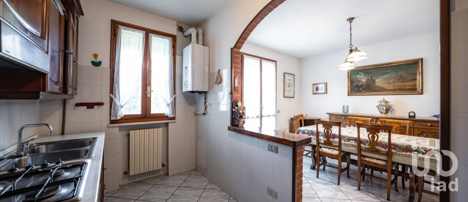 Traditional house 4 rooms of 168 m² in Ferrara (44124)