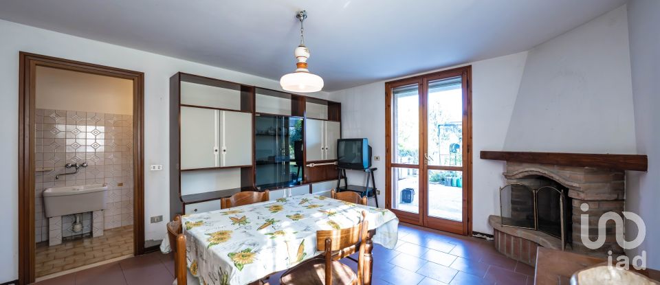 Traditional house 4 rooms of 168 m² in Ferrara (44124)