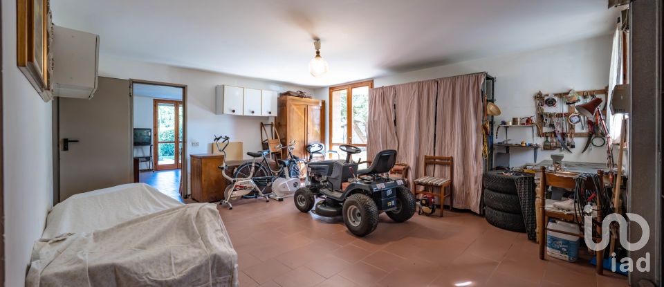 Traditional house 4 rooms of 168 m² in Ferrara (44124)