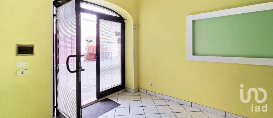 Negozio / locale commerciale di 30 m² in Sant'Elpidio a Mare (63811)