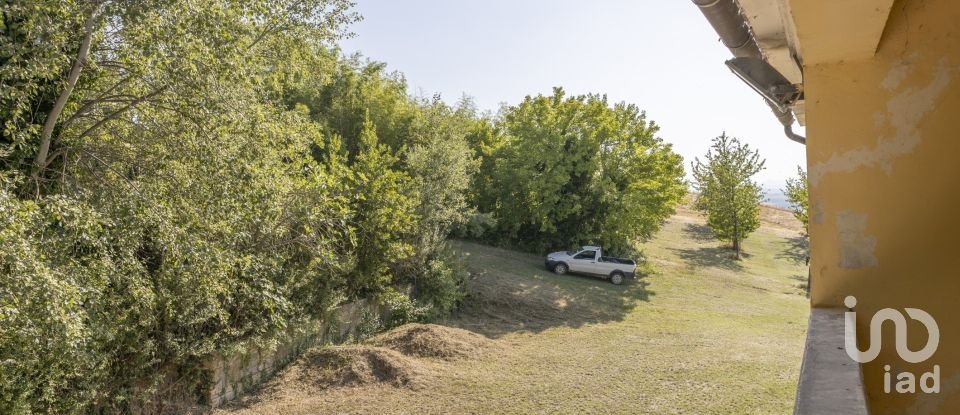 Casa indipendente / Villa 8 locali di 400 m² in Filottrano (60024)