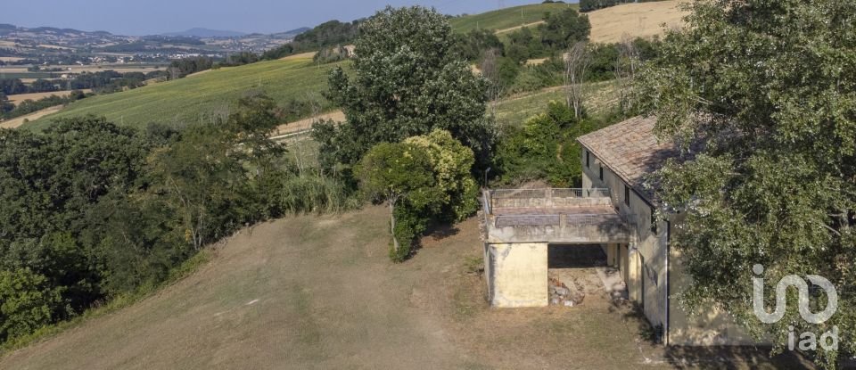 Casa indipendente / Villa 8 locali di 400 m² in Filottrano (60024)