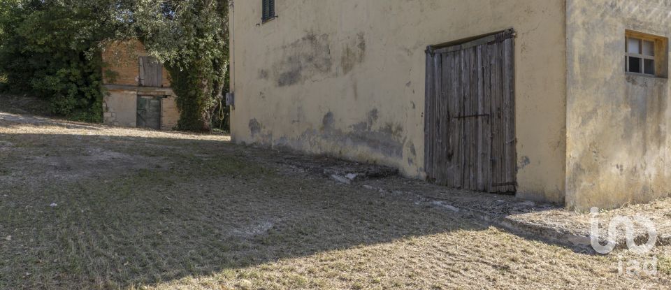 Casa indipendente / Villa 8 locali di 400 m² in Filottrano (60024)