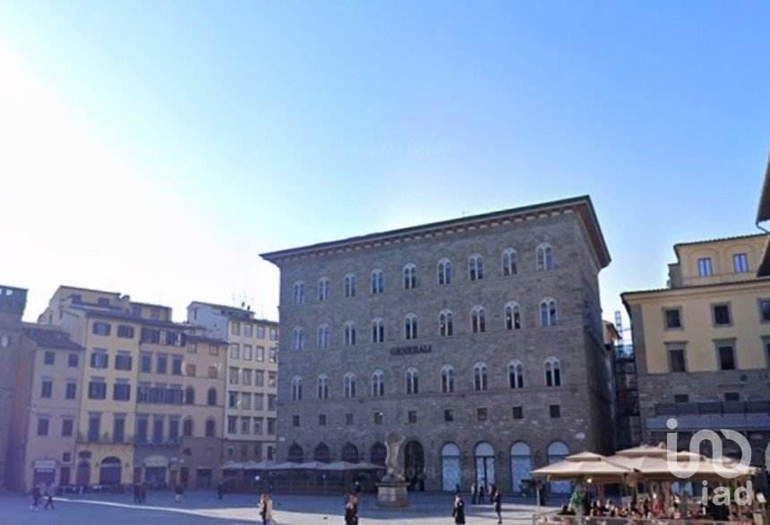 Retail property of 110 m² in Firenze (50122)
