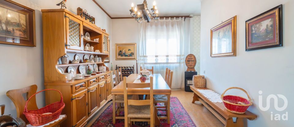 Casa indipendente 7 locali di 241 m² in Codigoro (44021)