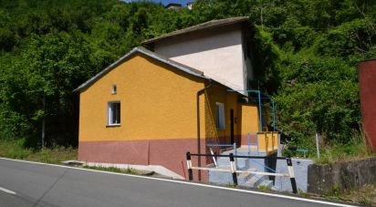 Casa di paese 3 locali di 45 m² in Lumarzo (16024)