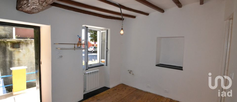 Casa di paese 3 locali di 45 m² in Lumarzo (16024)