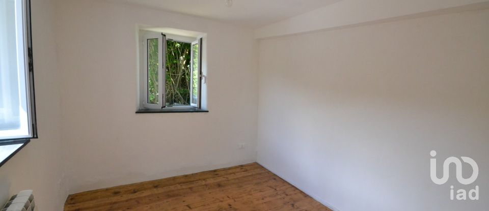 Casa di paese 3 locali di 45 m² in Lumarzo (16024)