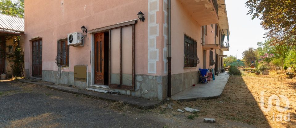 Appartamento 7 locali di 131 m² a Piossasco (10045)