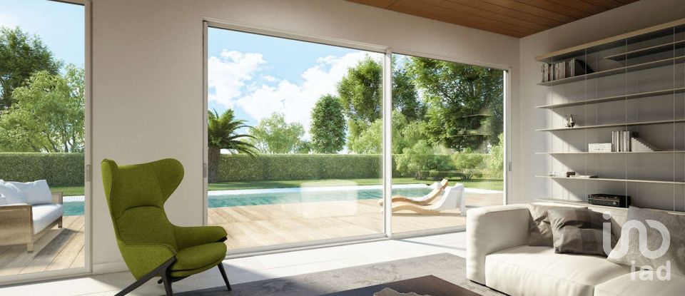 Casa indipendente / Villa 6 locali di 109 m² in Fermo (63900)