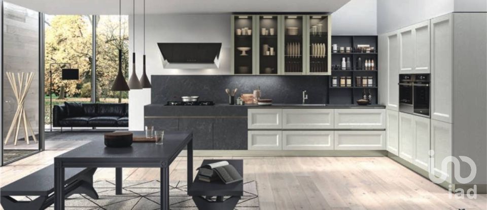 Casa indipendente / Villa 6 locali di 109 m² in Fermo (63900)