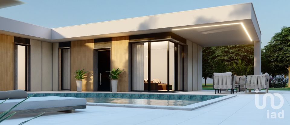 Casa indipendente / Villa 6 locali di 109 m² in Fermo (63900)