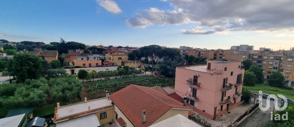 Loft 2 locali di 95 m² a Roma (00155)