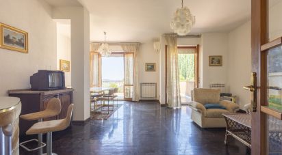 Appartamento 5 locali di 159 m² a Castelfidardo (60022)