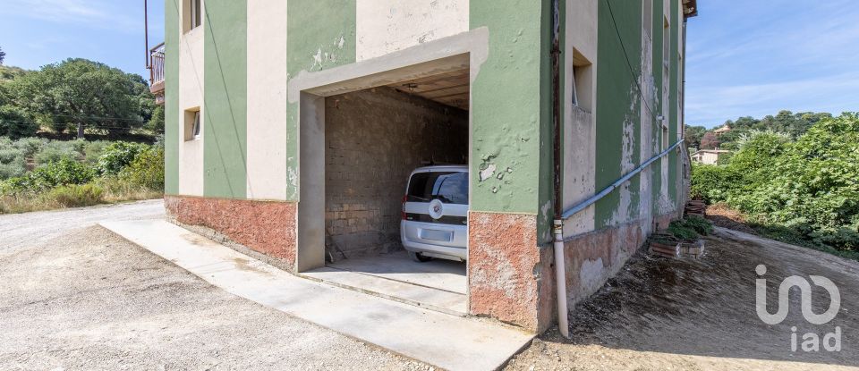 Casa indipendente 6 locali di 290 m² in Campofilone (63828)