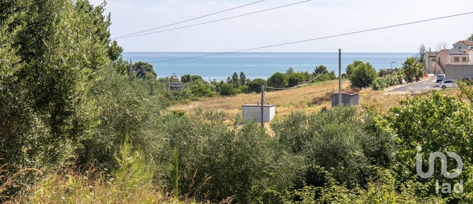 Casa indipendente 6 locali di 290 m² in Campofilone (63828)