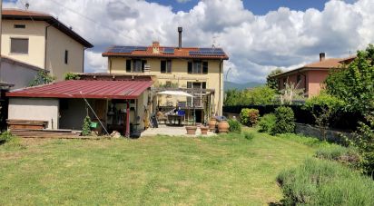 Farm 5 rooms of 160 m² in Cannara (06033)