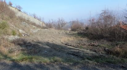Terreno di 2.990 m² in Cairo Montenotte (17014)