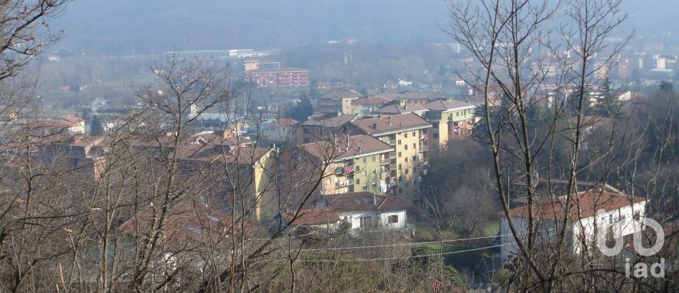 Terreno di 2.990 m² in Cairo Montenotte (17014)