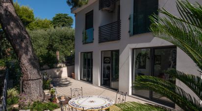 Casa indipendente 5 locali di 336 m² in Civitanova Marche (62012)